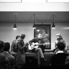 Torino – Dopo il Festival alla Camera del Lavoro – da sinistra: Franco Coggiola, Sandra Mantovani, Bruno Pianta chitarra, Hana Roth – Foto © Riccardo Schwamenthal / CTSimages.com – Phocus