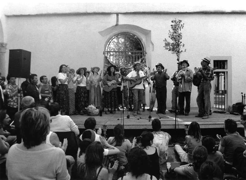 InCanto 2003 - Primo maggio - Il gruppo della montagnola - Foto di Angela Chiti