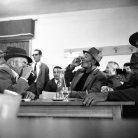 All'osteria di Costabona, Campagna di ricerca sui Maggi, 1966. Foto © Riccardo Schwamenthal / CTSimages.com – Phocus