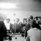 All'osteria di Costabona, Campagna di ricerca sui Maggi, 1966. È presente Giuseppe Morandi. Foto © Riccardo Schwamenthal / CTSimages.com – Phocus